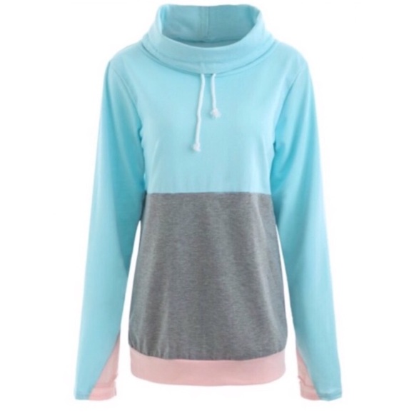 Light Blue Contrast Turleneck